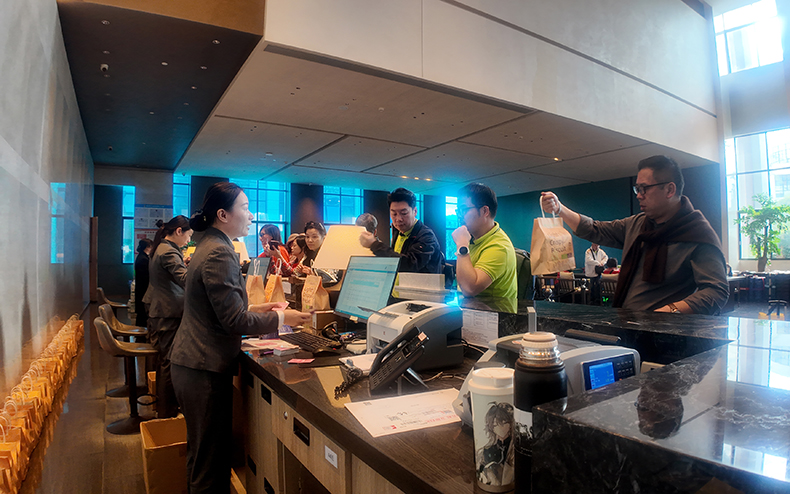 度高酒店家具组织员工赴韶关开展2天1夜年度团建