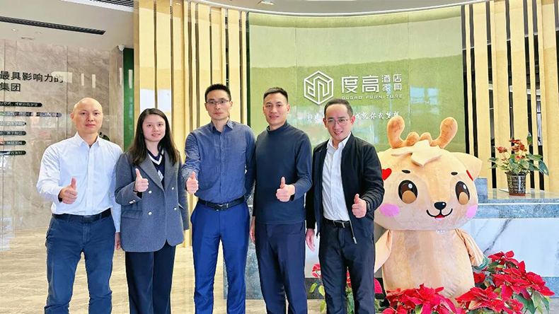 区工商联蔡主席一行暖春调研走访