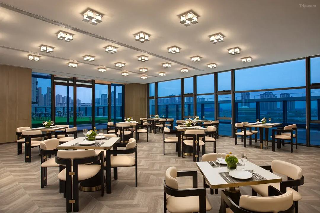 莆田皇冠假日全日临湖餐厅家具 莆田皇冠假日全日临湖餐厅家具