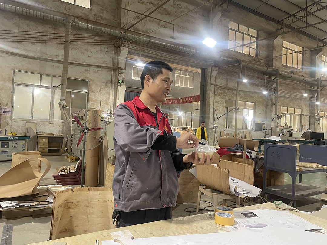 家具厂员工福利 - 冬至暖心汤圆