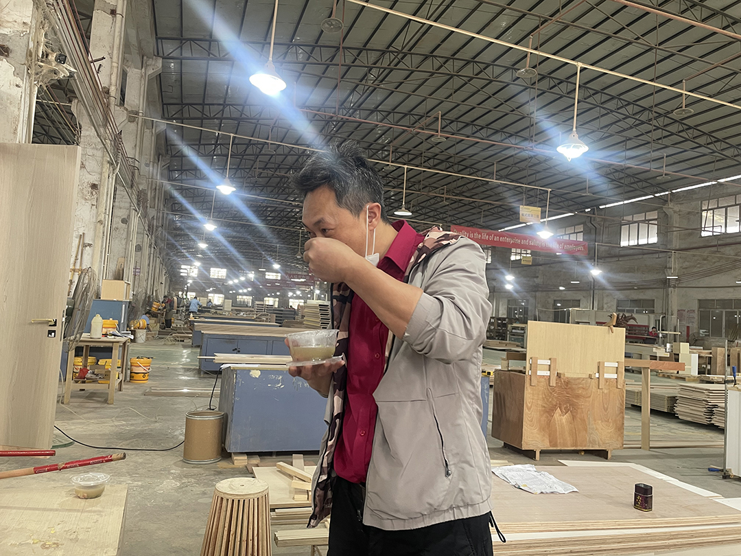 家具厂员工福利 - 冬至暖心汤圆