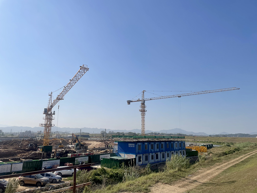 度高酒店家具智能新工厂施工现场 度高酒店家具智能新工厂施工现场