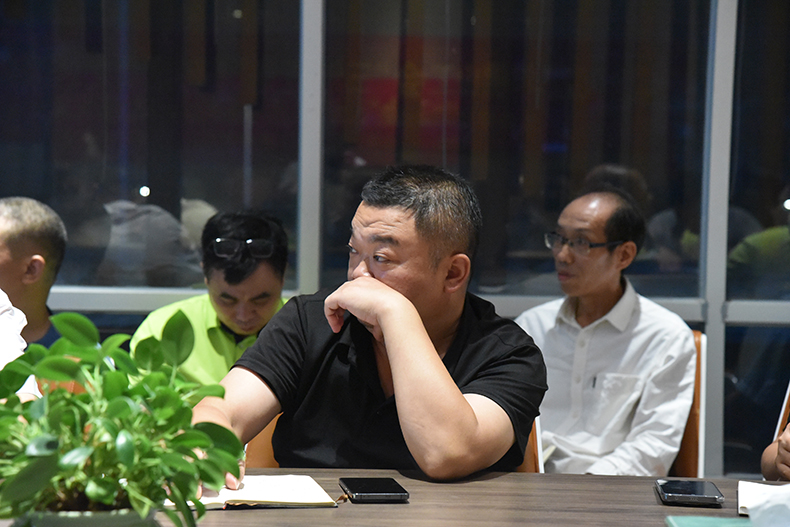 酒店家具十大品牌度高家具员工培训实拍