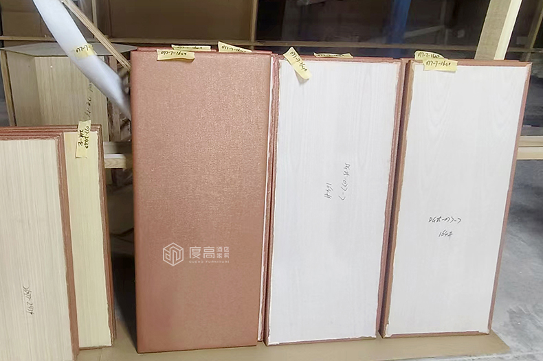 喀纳斯禾木英迪格酒店定制家具车间实拍