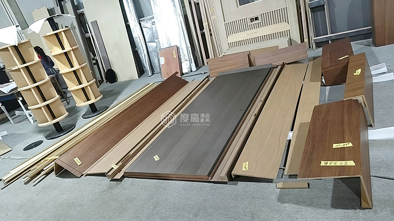 度高为喀纳斯禾木英迪格酒店定制公区固装家具