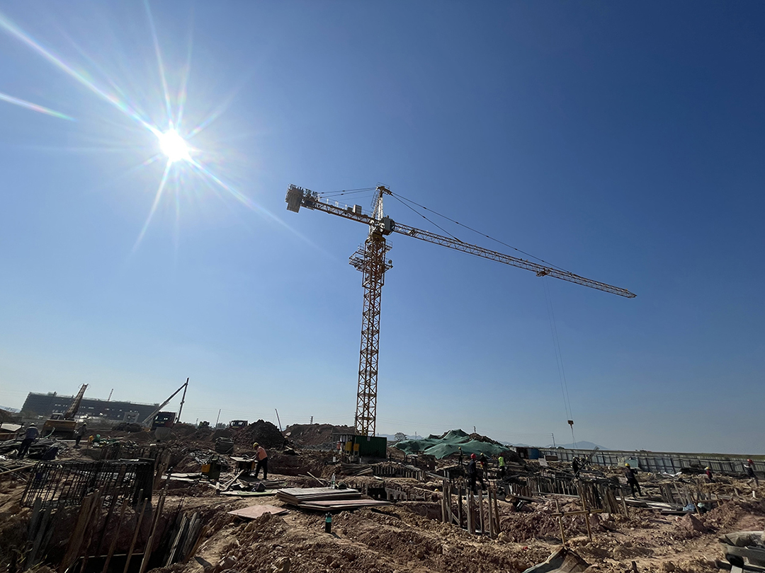 度高酒店家具智能新工厂打桩完成 度高酒店家具智能新工厂打桩完成