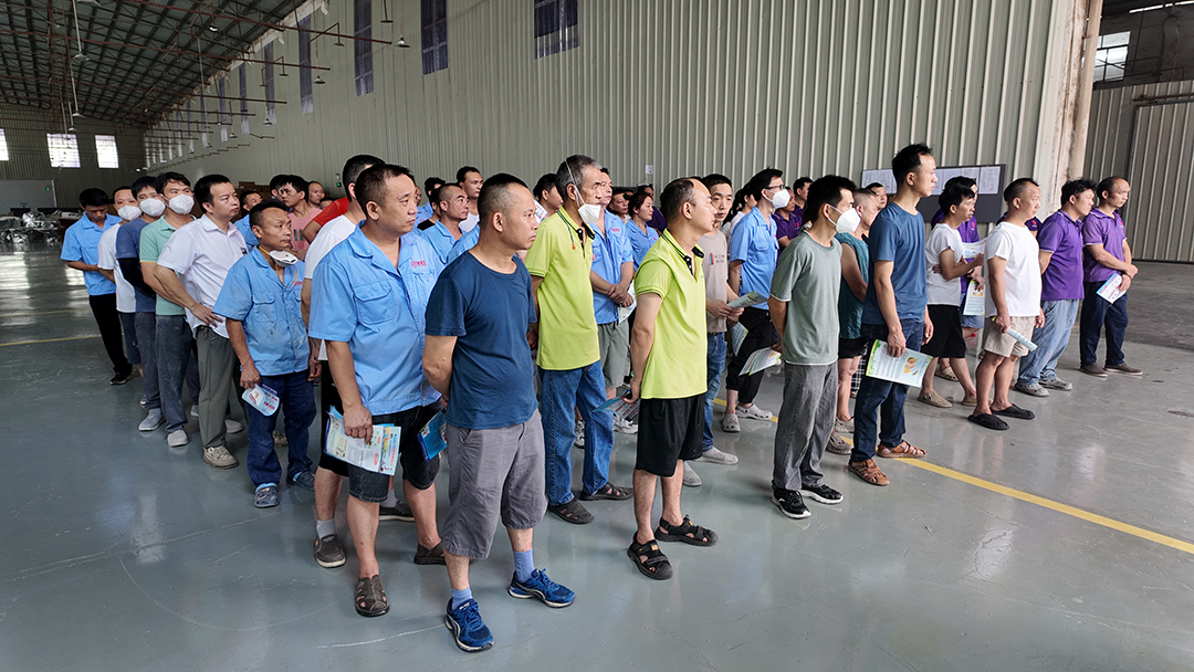 人人讲安全  个个会应急丨度高酒店家具积极参与园区消防应急演练