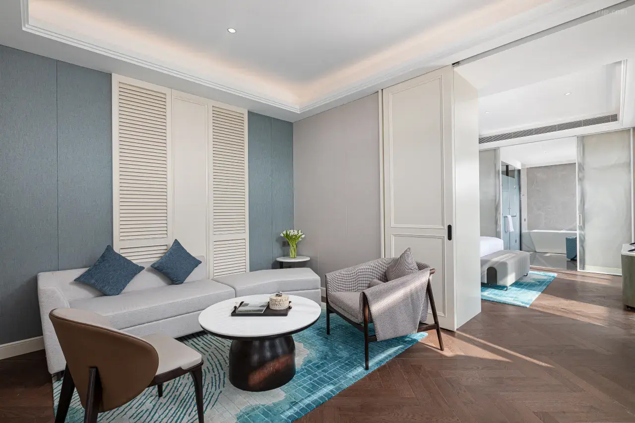 度高为厦门国际会展酒店量身打造客房家具